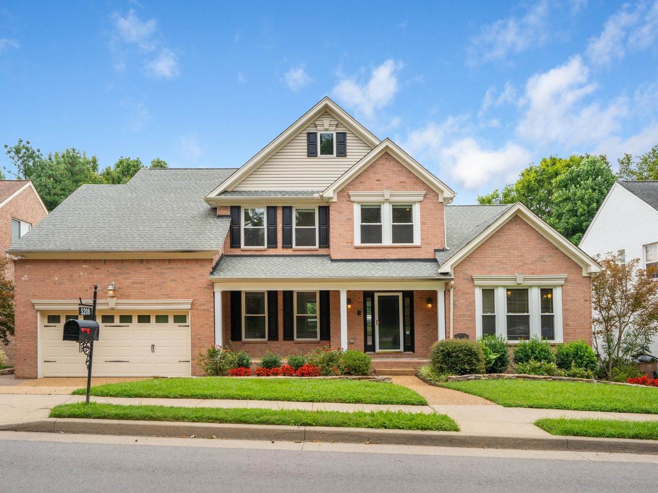 5208 Cochran Dr - Photo 1