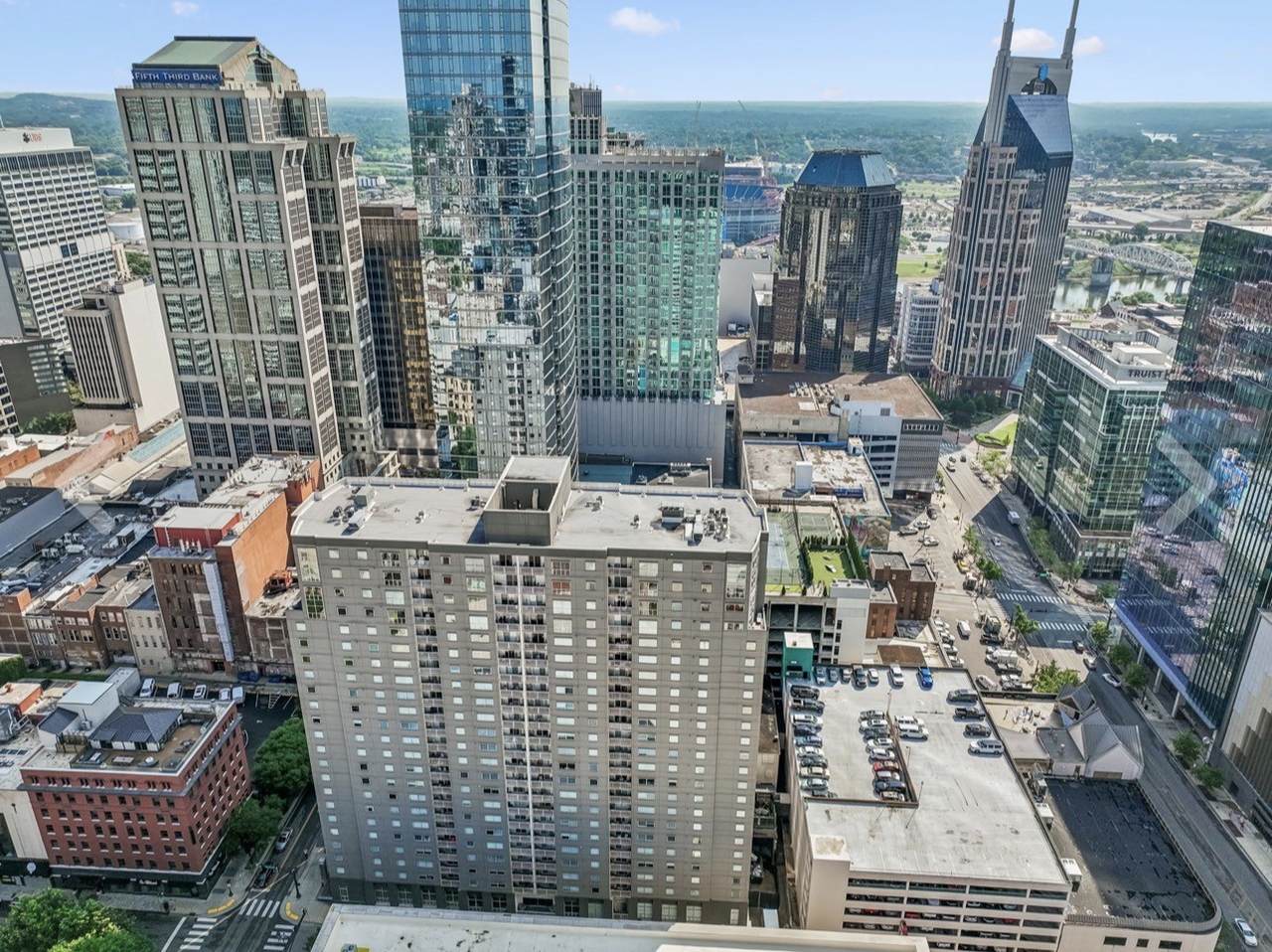 555 Church St - Photo 1