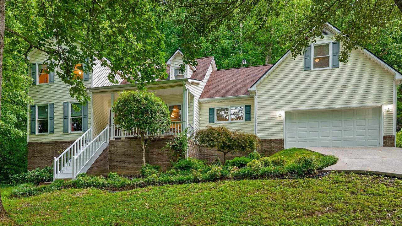 1668 Flagstone Point - Photo 1