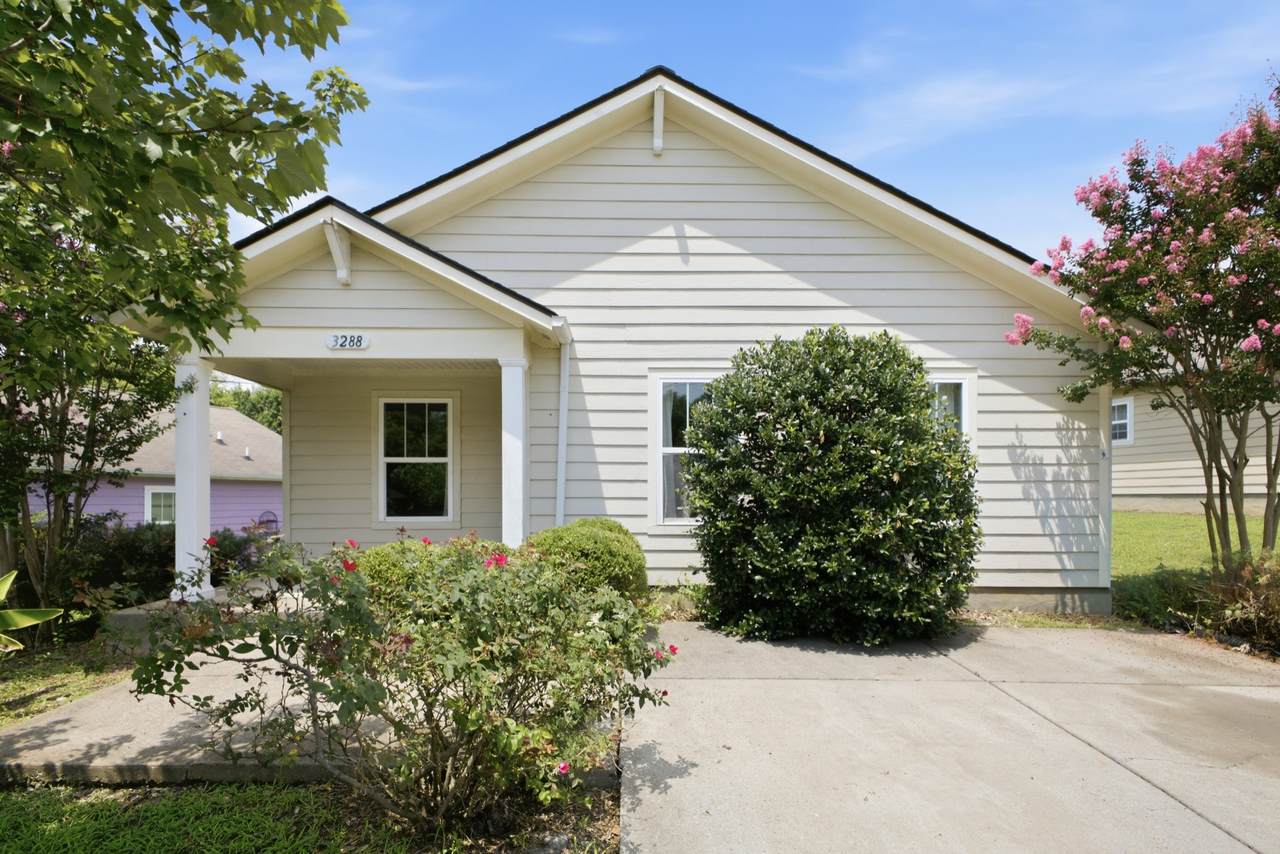 3288 Rainwood Dr - Photo 1