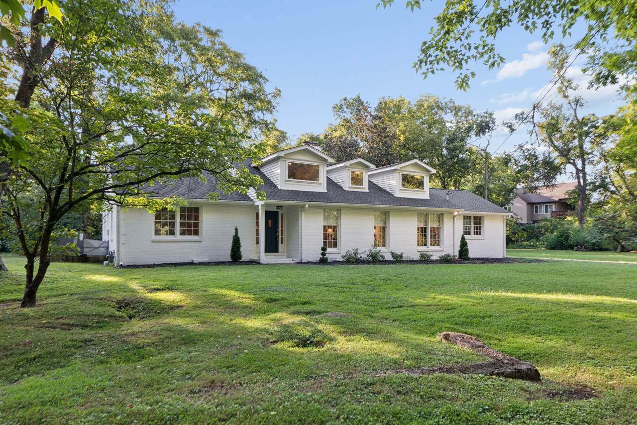 4025 Lealand Ln - Photo 1