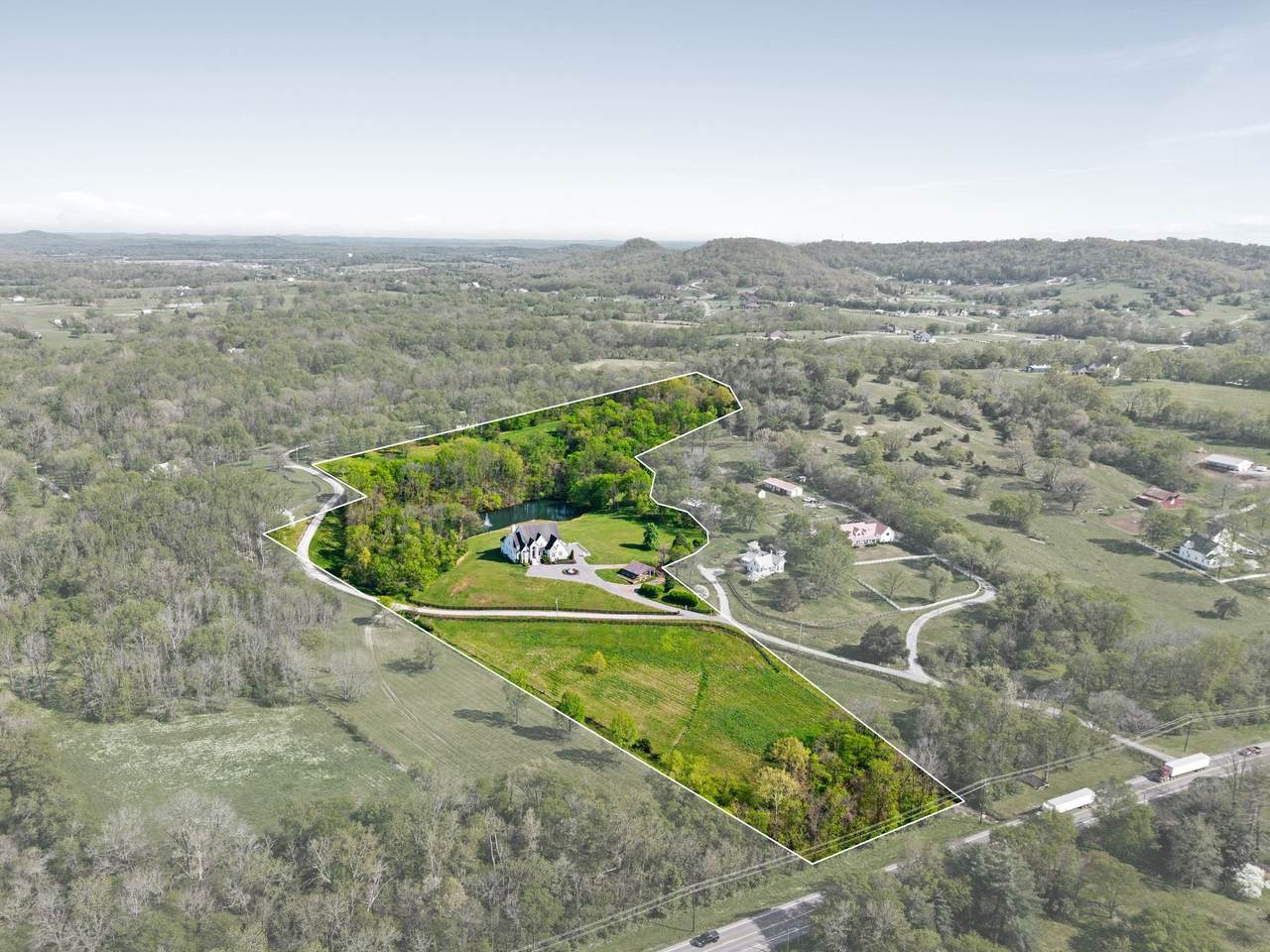 8992 Horton Hwy - Photo 1
