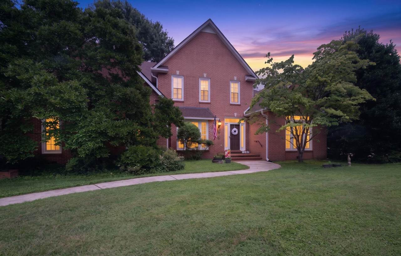 108 Fairways Blvd - Photo 1