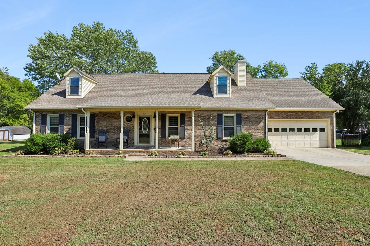 207 Peebles Dr - Photo 1