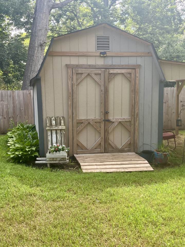 https://bt-photos.global.ssl.fastly.net/nashville/1280_boomver_1_RTC3288047-1.jpg