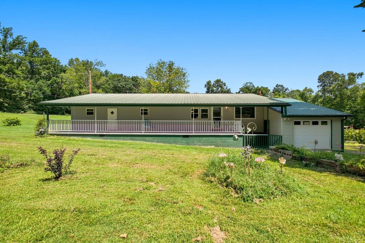 205 N Browns Ln - Photo 1