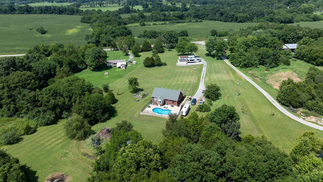 https://bt-photos.global.ssl.fastly.net/nashville/1280_boomver_2_RTC3288429-1.jpg