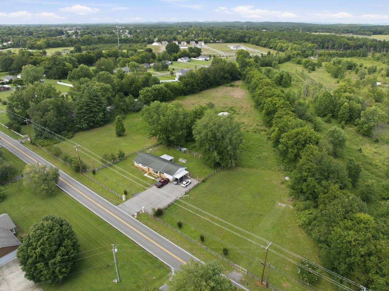 https://bt-photos.global.ssl.fastly.net/nashville/1280_boomver_2_RTC3288663-1.jpg