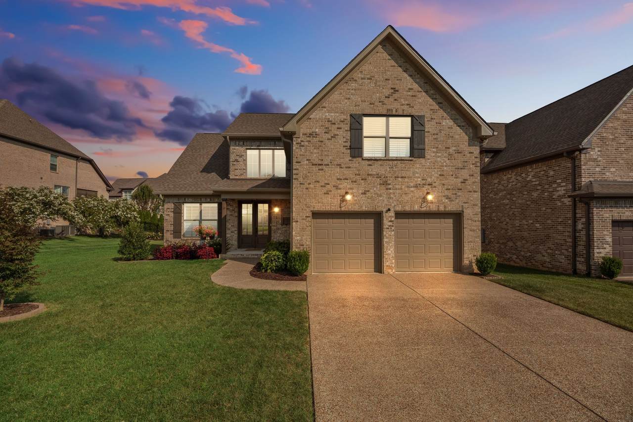 1016 Gadwall Ln - Photo 1