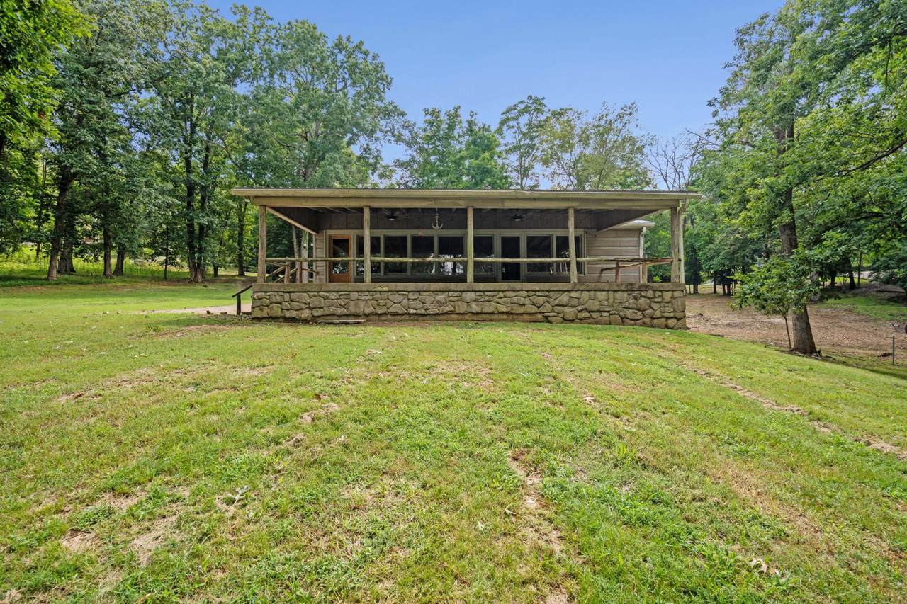 680 Gay Winds Dr - Photo 1