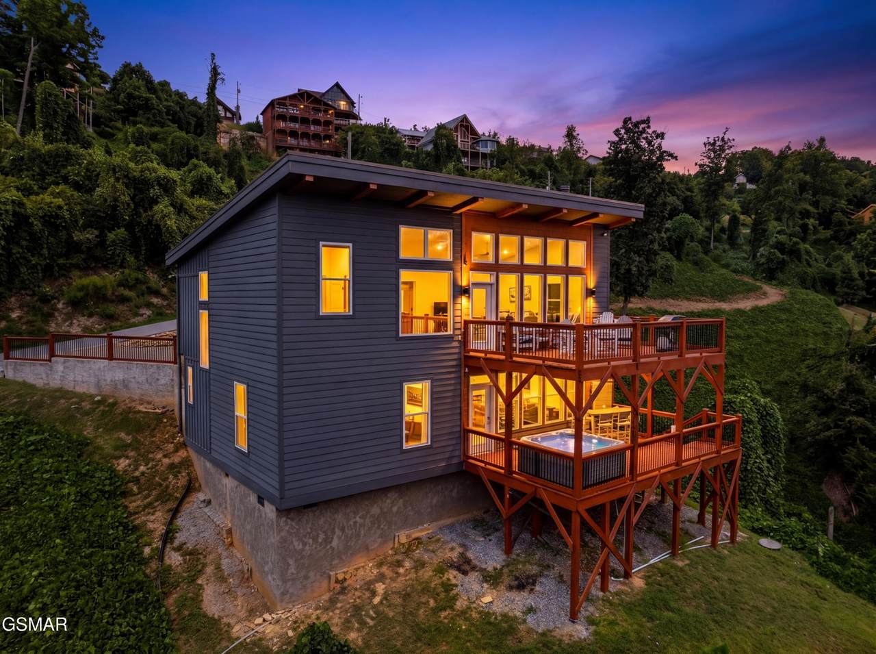 732 Beanstalk Road - Photo 1