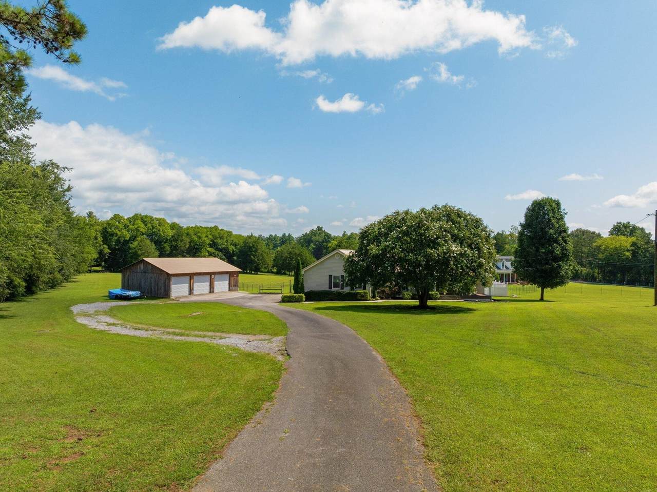 https://bt-photos.global.ssl.fastly.net/nashville/1280_boomver_2_RTC3302293-1.jpg