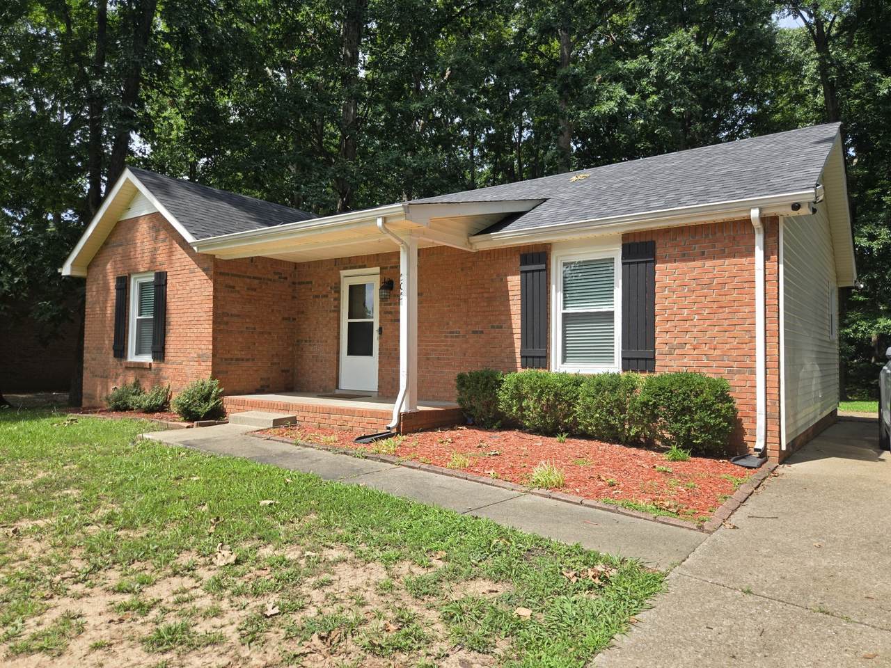 https://bt-photos.global.ssl.fastly.net/nashville/1280_boomver_2_RTC3304727-1.jpg