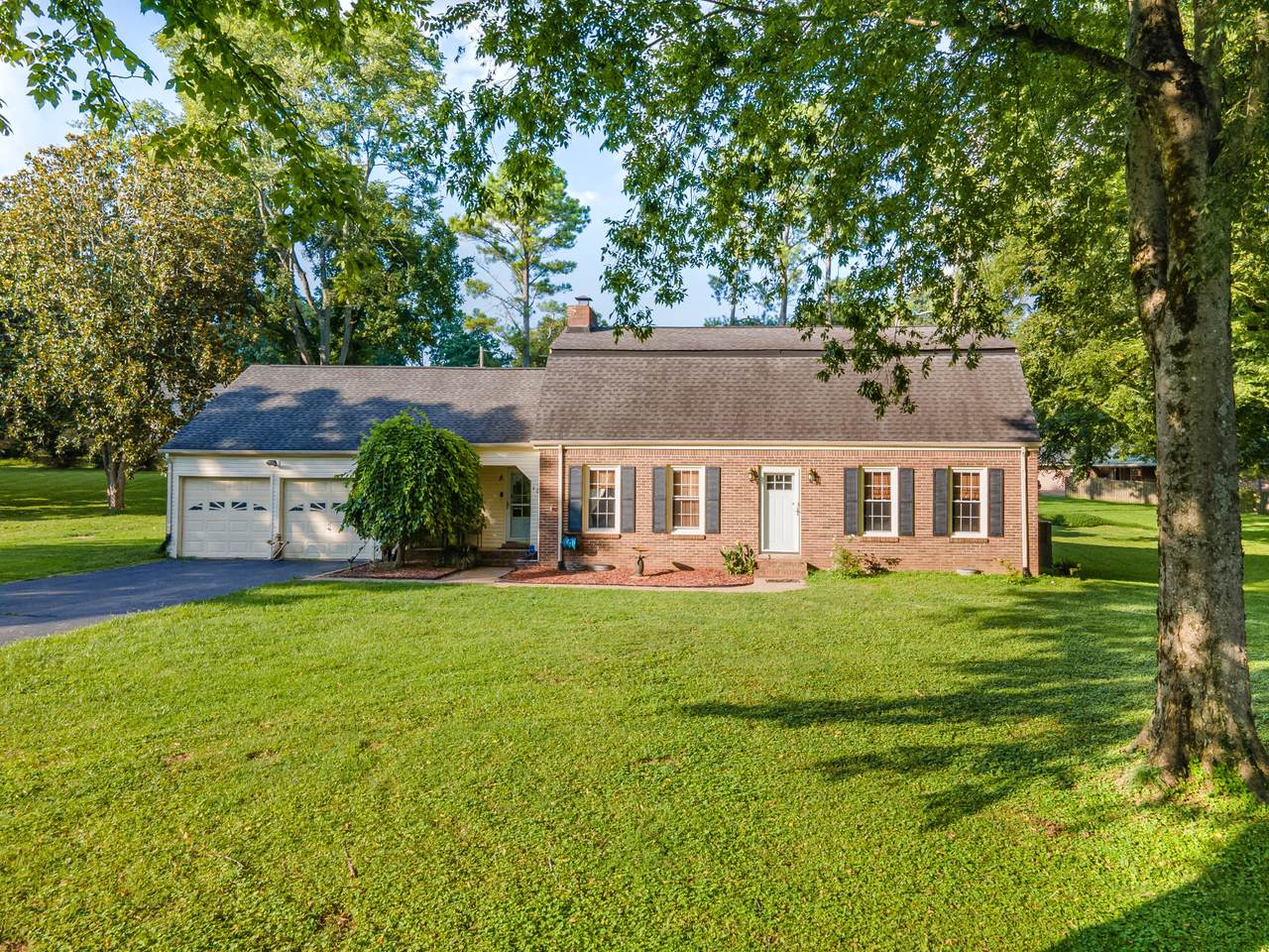 105 Cayce Valley Dr - Photo 1