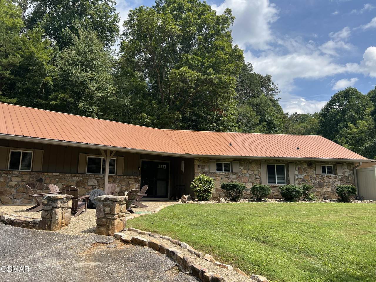 560 Buckhorn Road - Photo 1