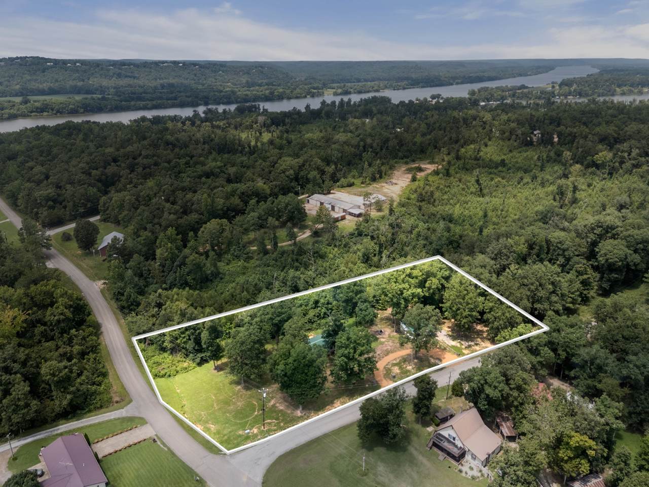 33 Lower Roans Creek Rd - Photo 1