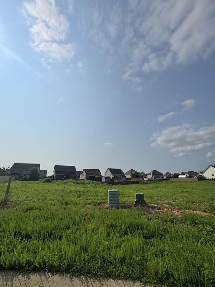 249 Autumnwood Farms - Photo 1