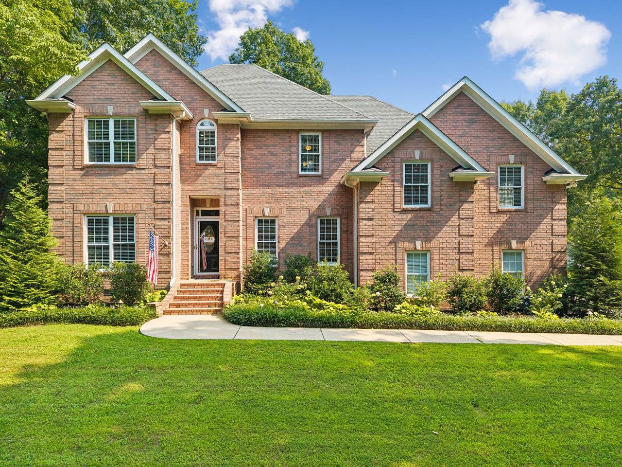 7313 Henry Dr - Photo 1