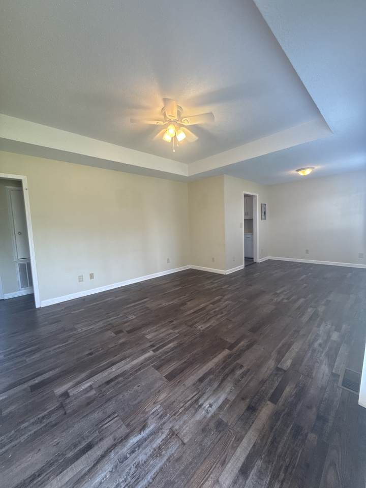 https://bt-photos.global.ssl.fastly.net/nashville/1280_boomver_2_RTC3312394-1.jpg