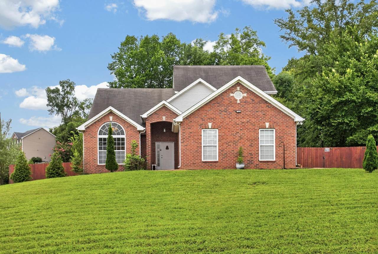 101 Wiggins Ct - Photo 1