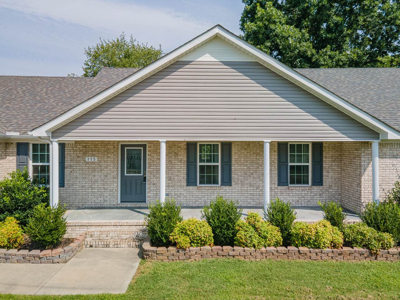 https://bt-photos.global.ssl.fastly.net/nashville/1280_boomver_2_RTC3314277-1.jpg