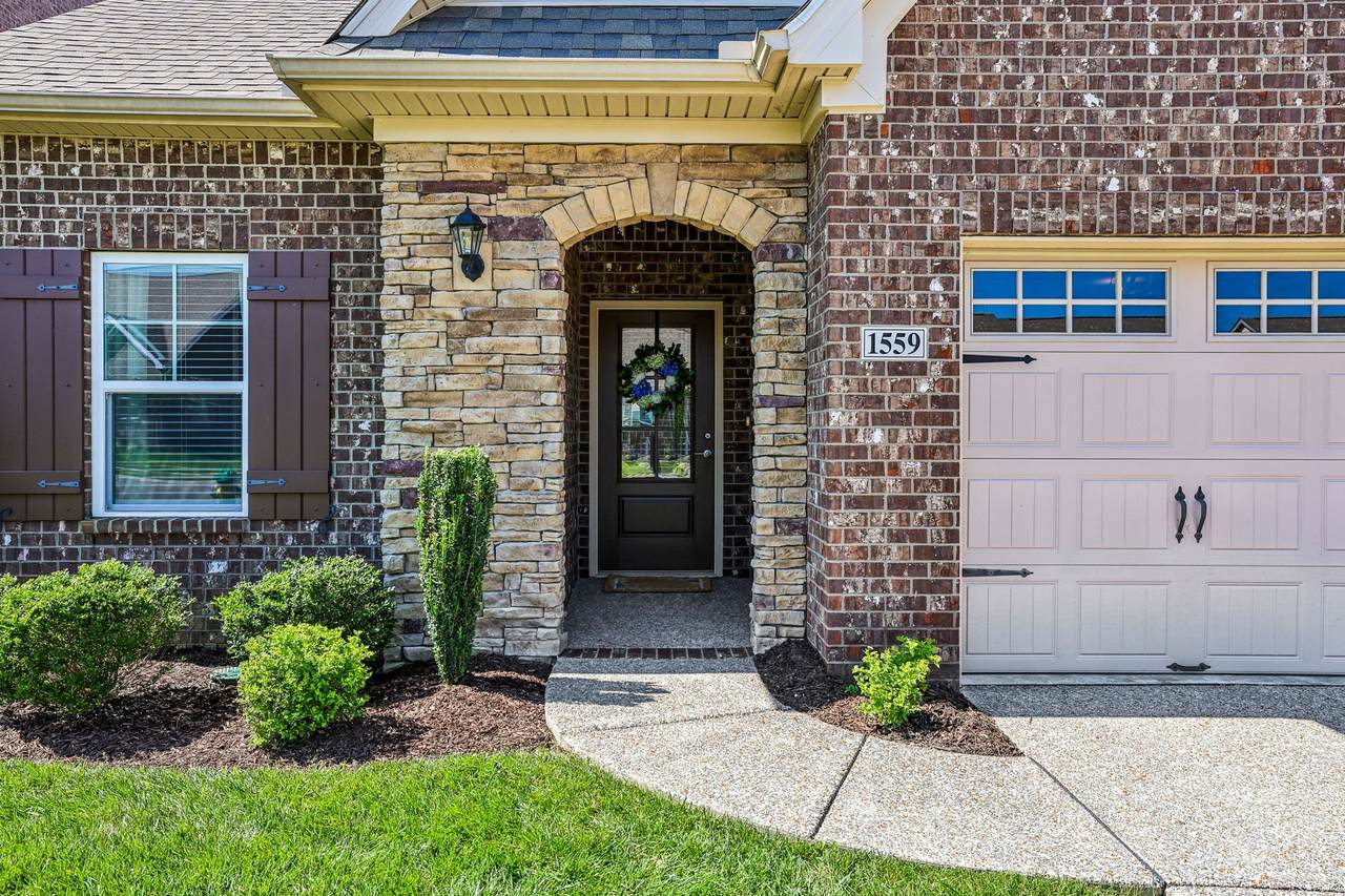 https://bt-photos.global.ssl.fastly.net/nashville/1280_boomver_2_RTC3314905-1.jpg