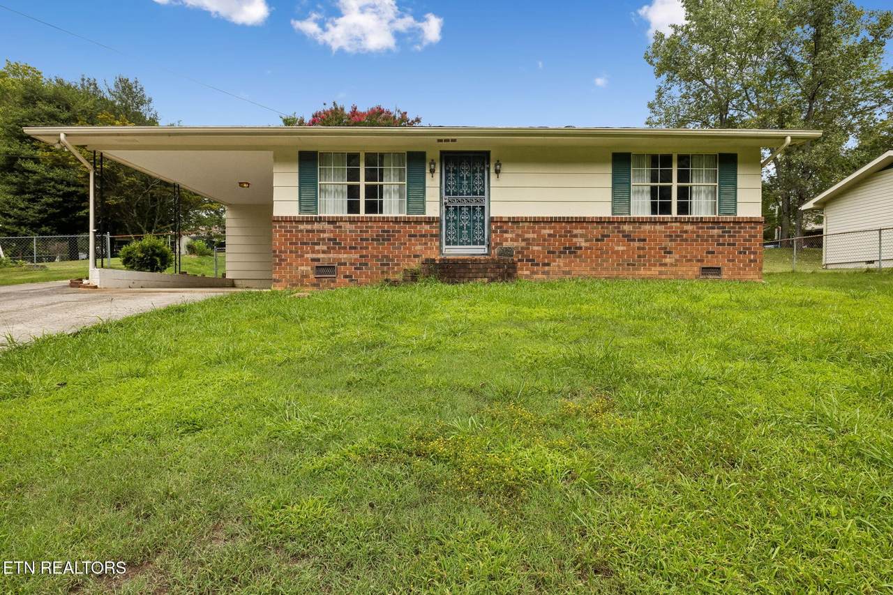 521 E Sunset - Photo 1