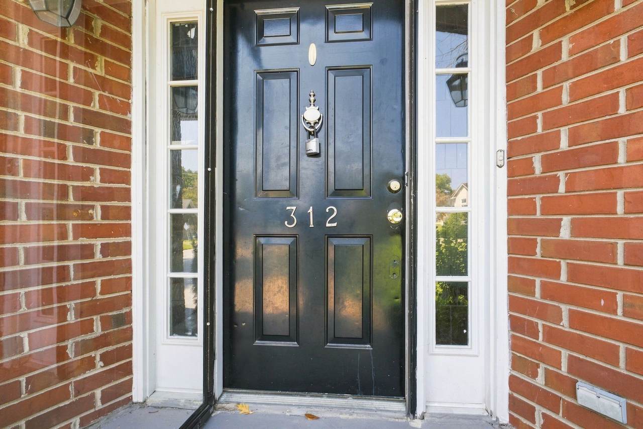 https://bt-photos.global.ssl.fastly.net/nashville/1280_boomver_2_RTC3319253-1.jpg