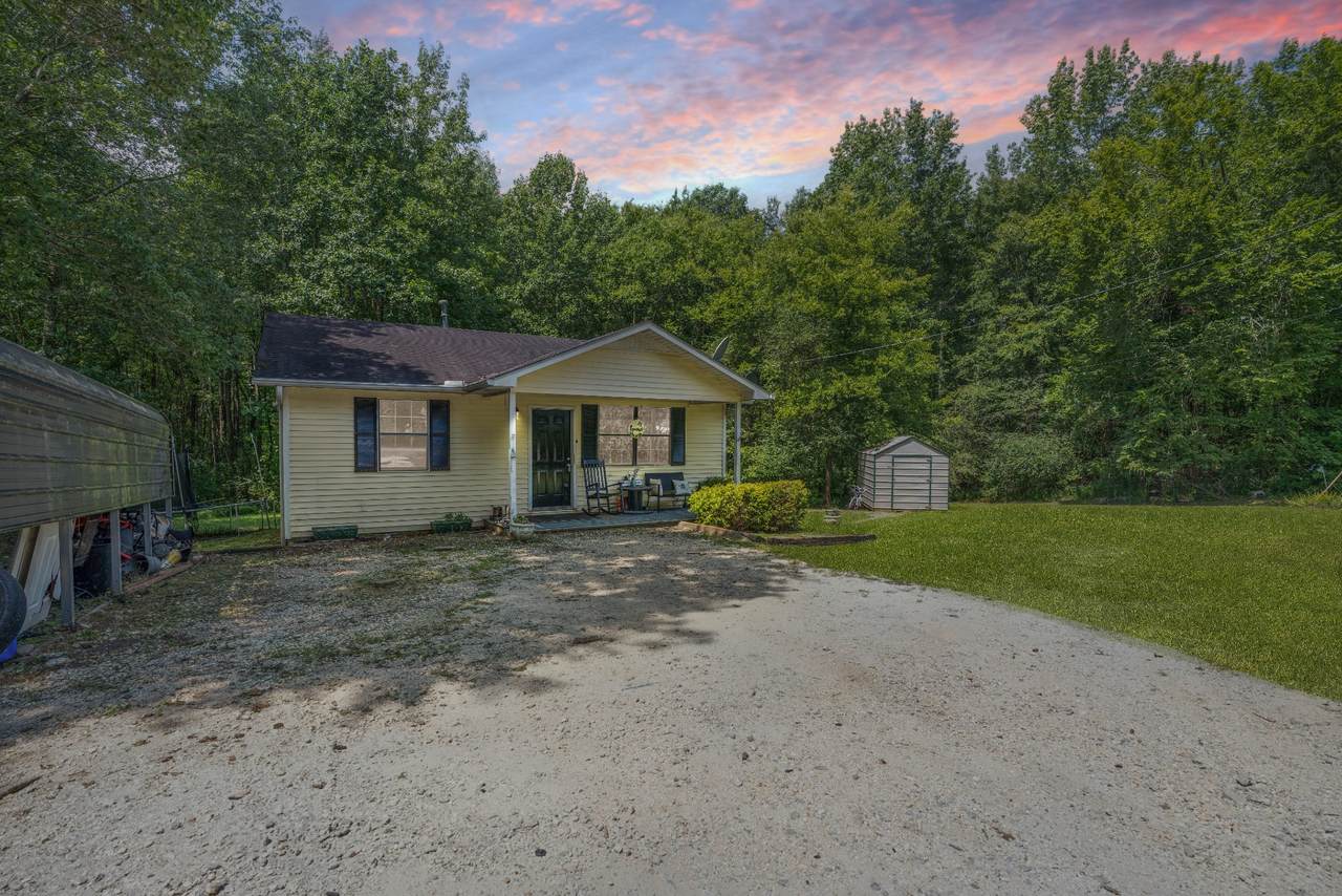 631 Wren Ave - Photo 1