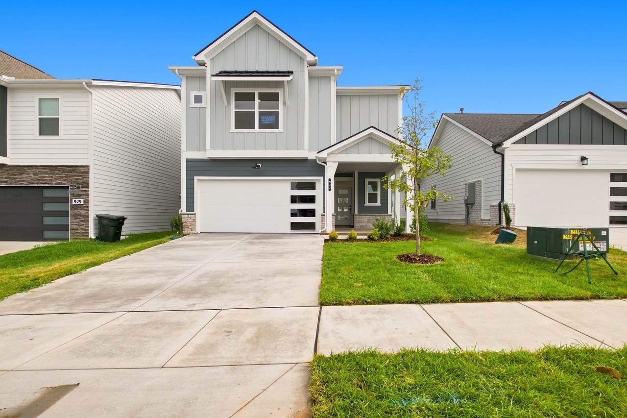 933 Brooklyn Crossing Road - Photo 1
