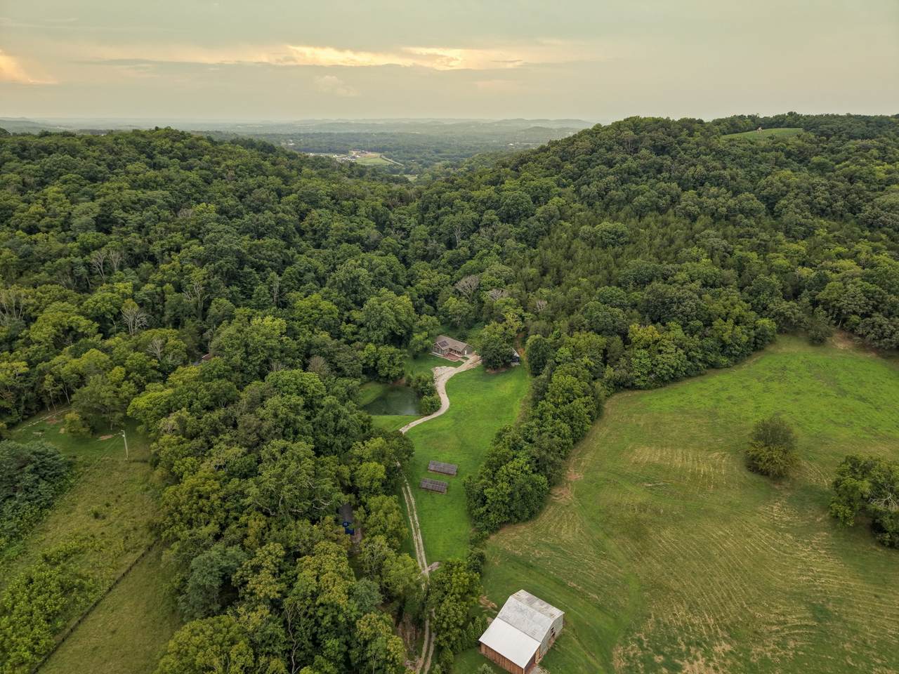https://bt-photos.global.ssl.fastly.net/nashville/1280_boomver_2_RTC3320225-1.jpg