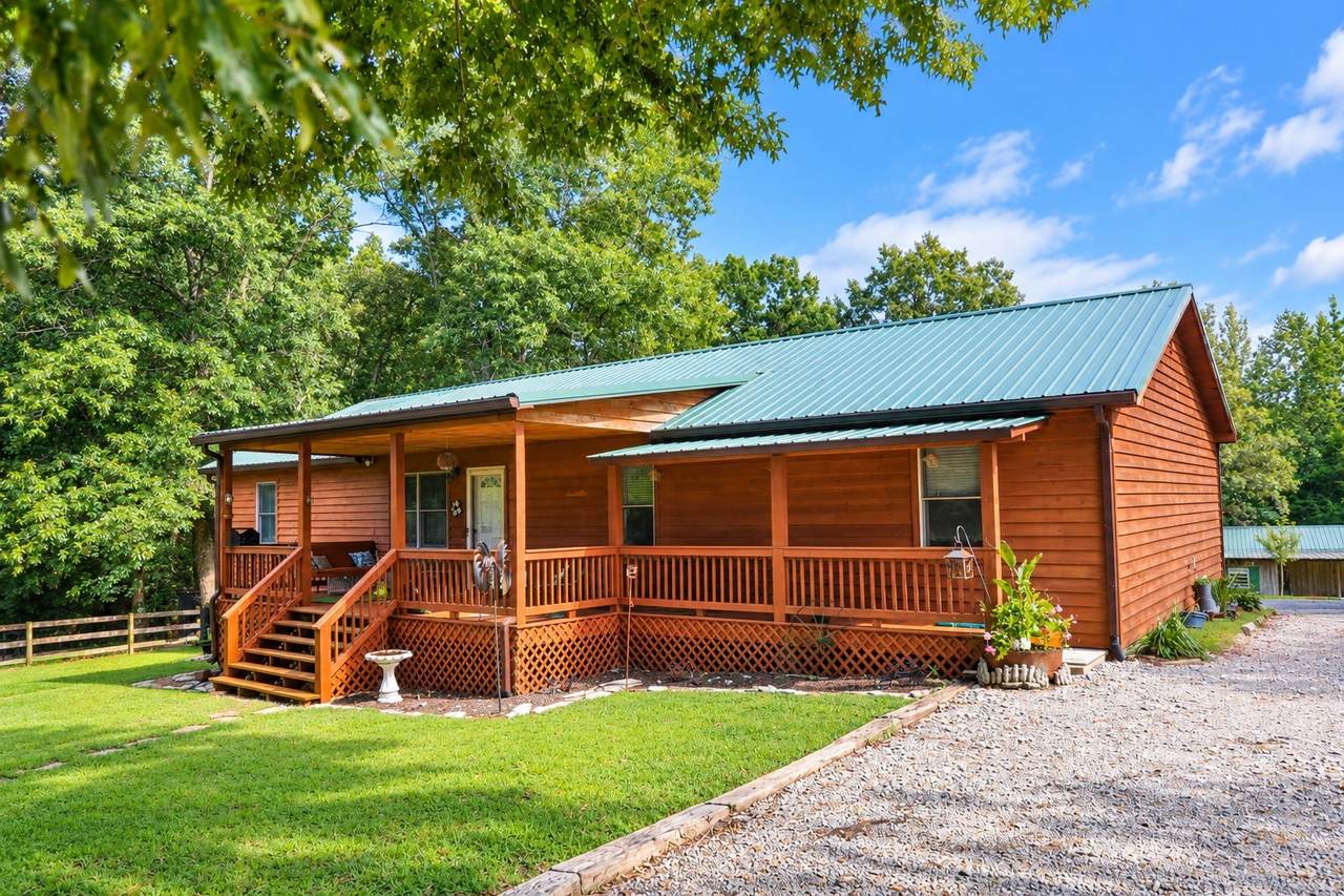 3804 Old Clarksville Pike - Photo 1