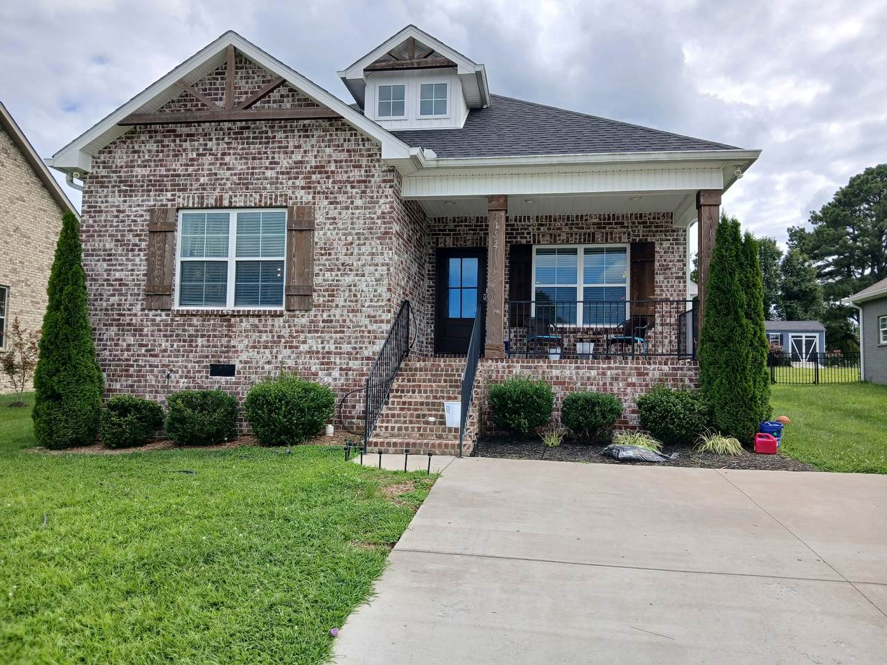 152 Julia Ann Ct - Photo 1