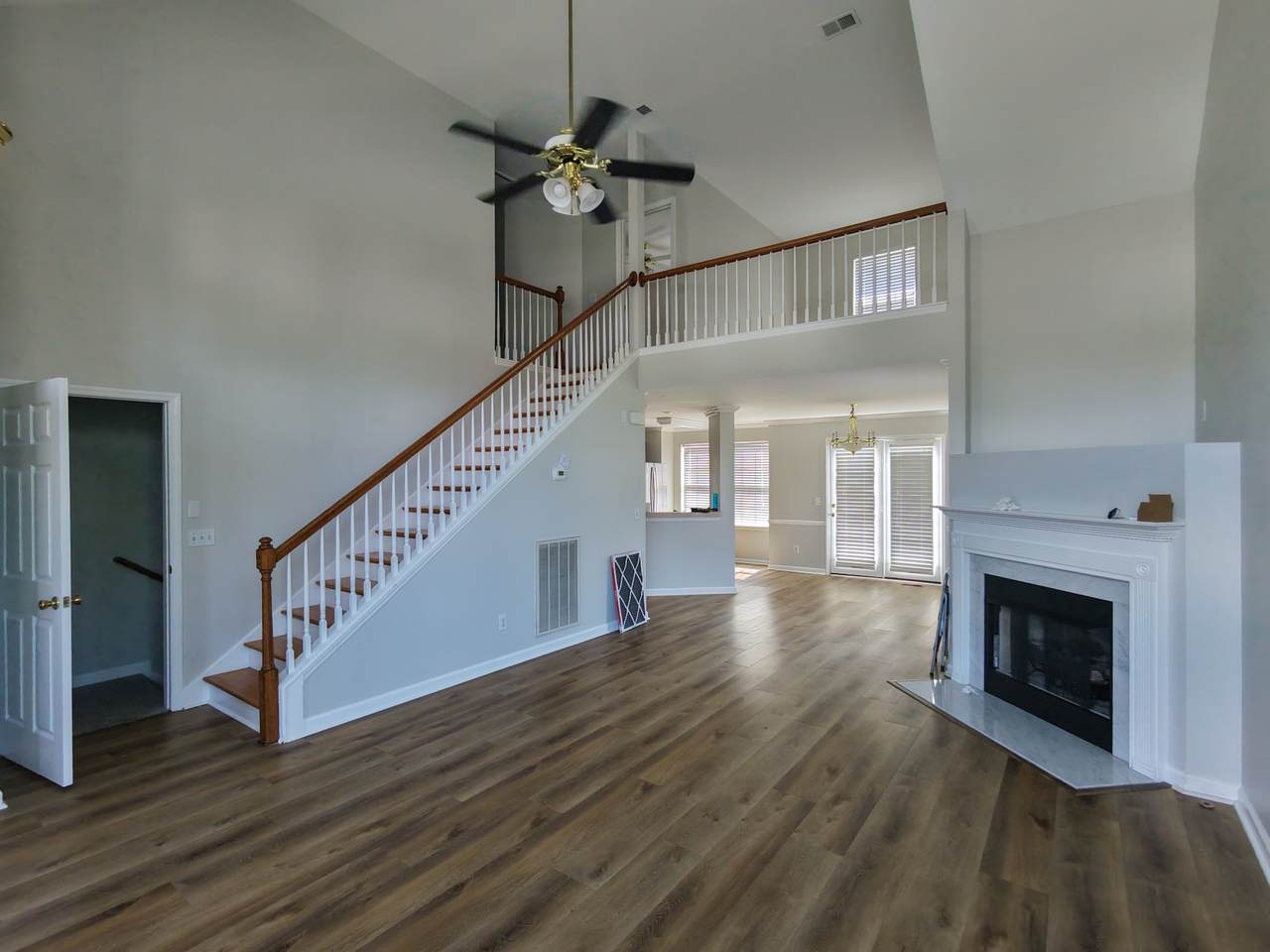 https://bt-photos.global.ssl.fastly.net/nashville/1280_boomver_2_RTC3333643-1.jpg