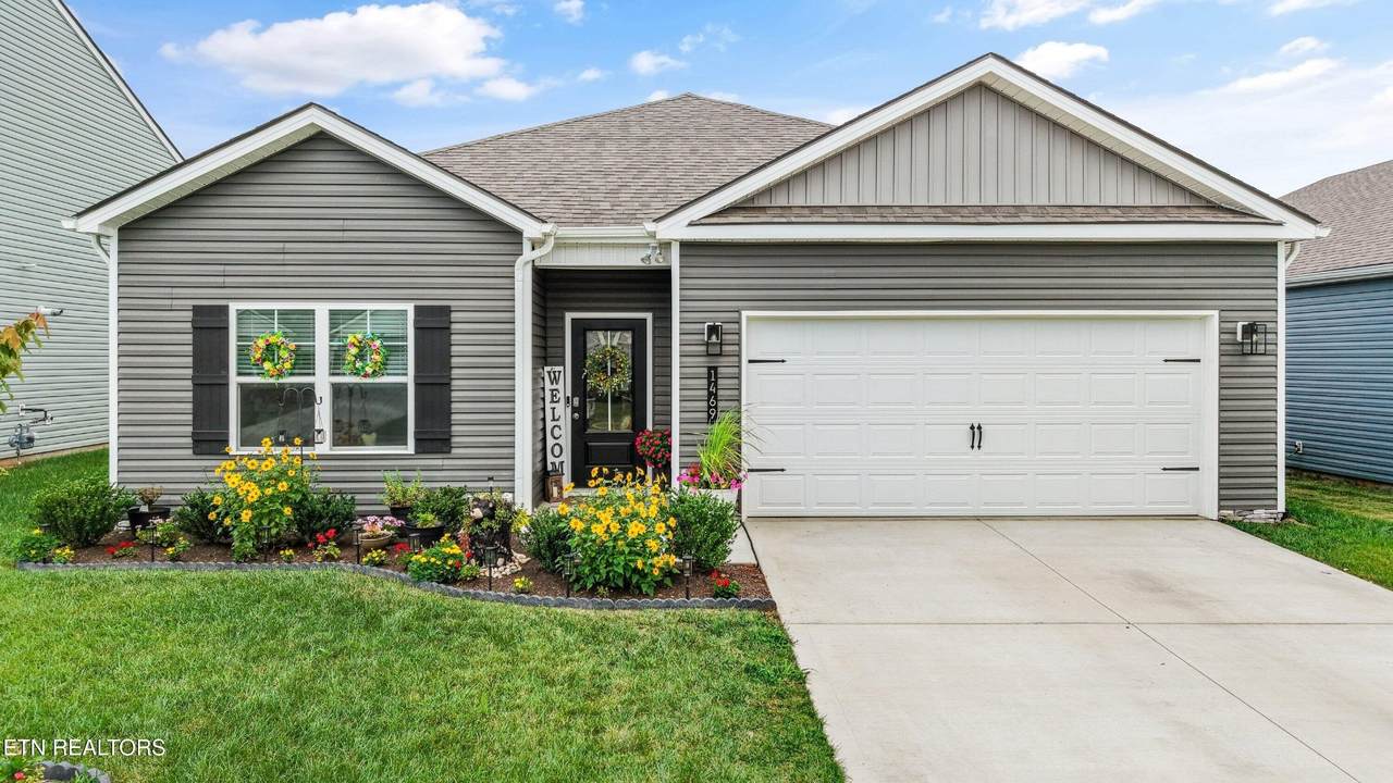 1469 Newbury Lane - Photo 1