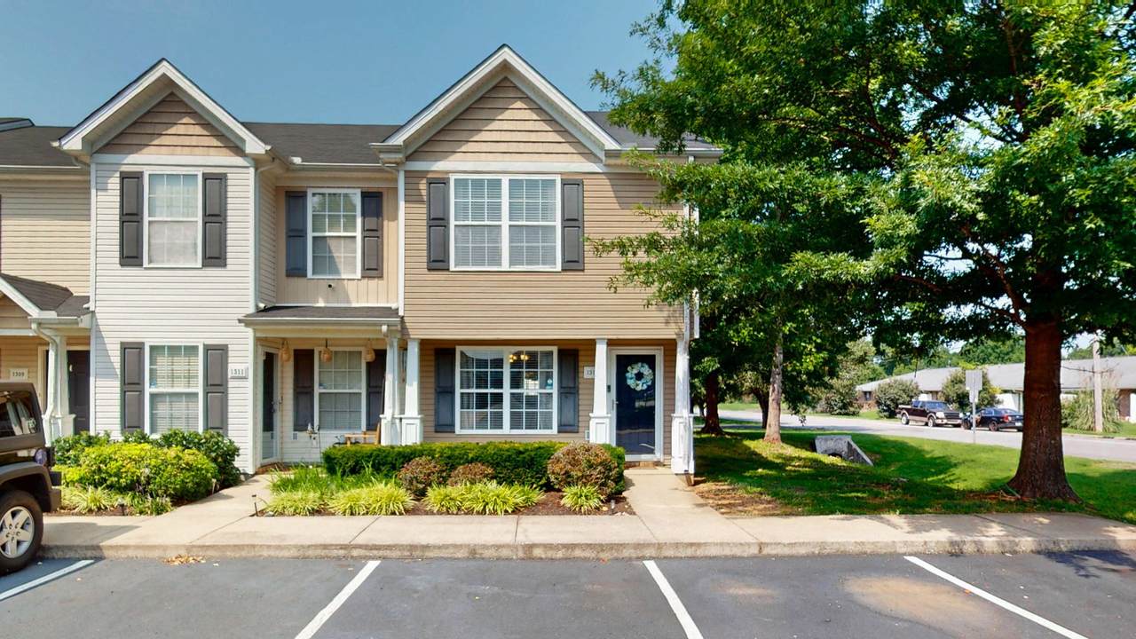 1313 Amsterdam Ct - Photo 1