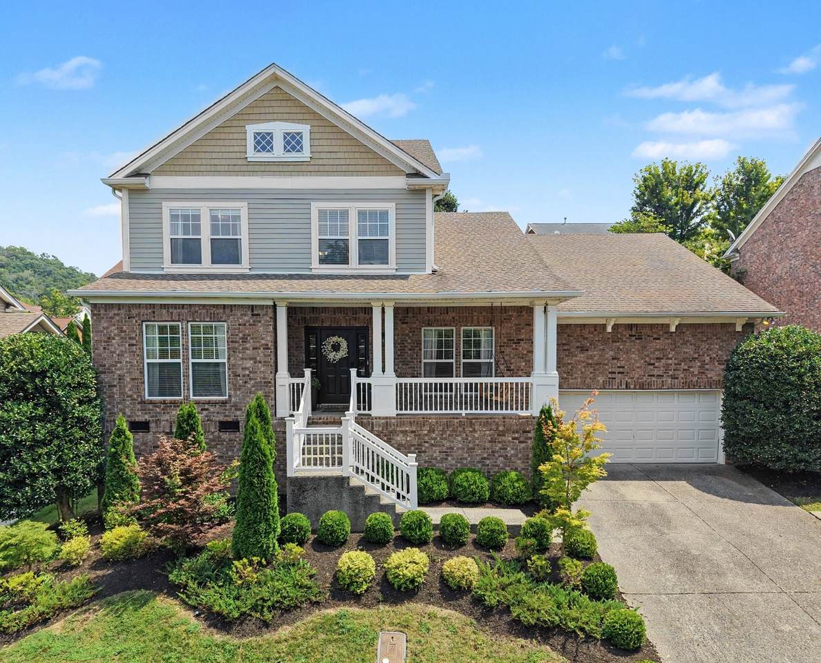 1525 Braden Cir - Photo 1