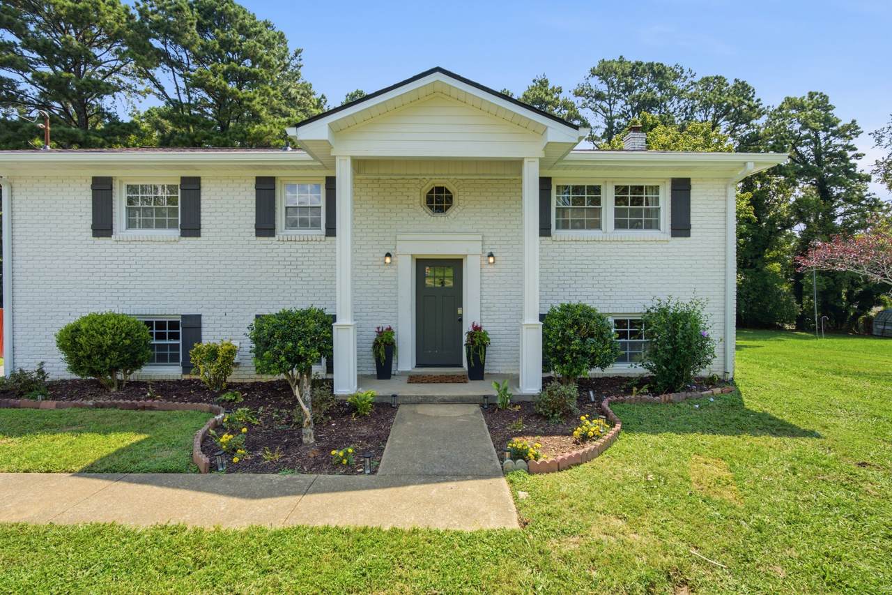 625 6th Ave - Photo 1