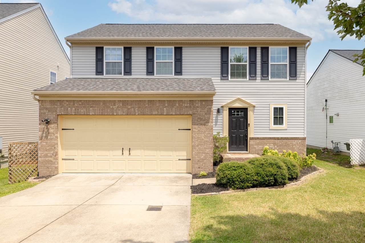 1304 Scarcroft Ln - Photo 1