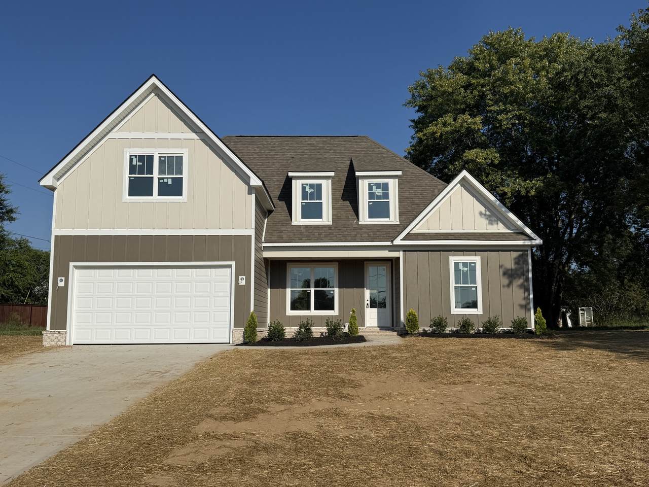 565 Hiwassee Rd - Photo 1