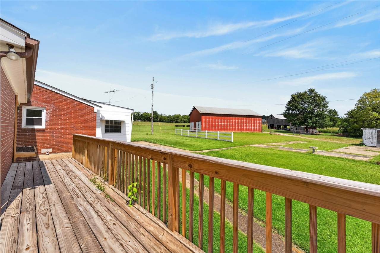 https://bt-photos.global.ssl.fastly.net/nashville/1280_boomver_2_RTC3502037-1.jpg