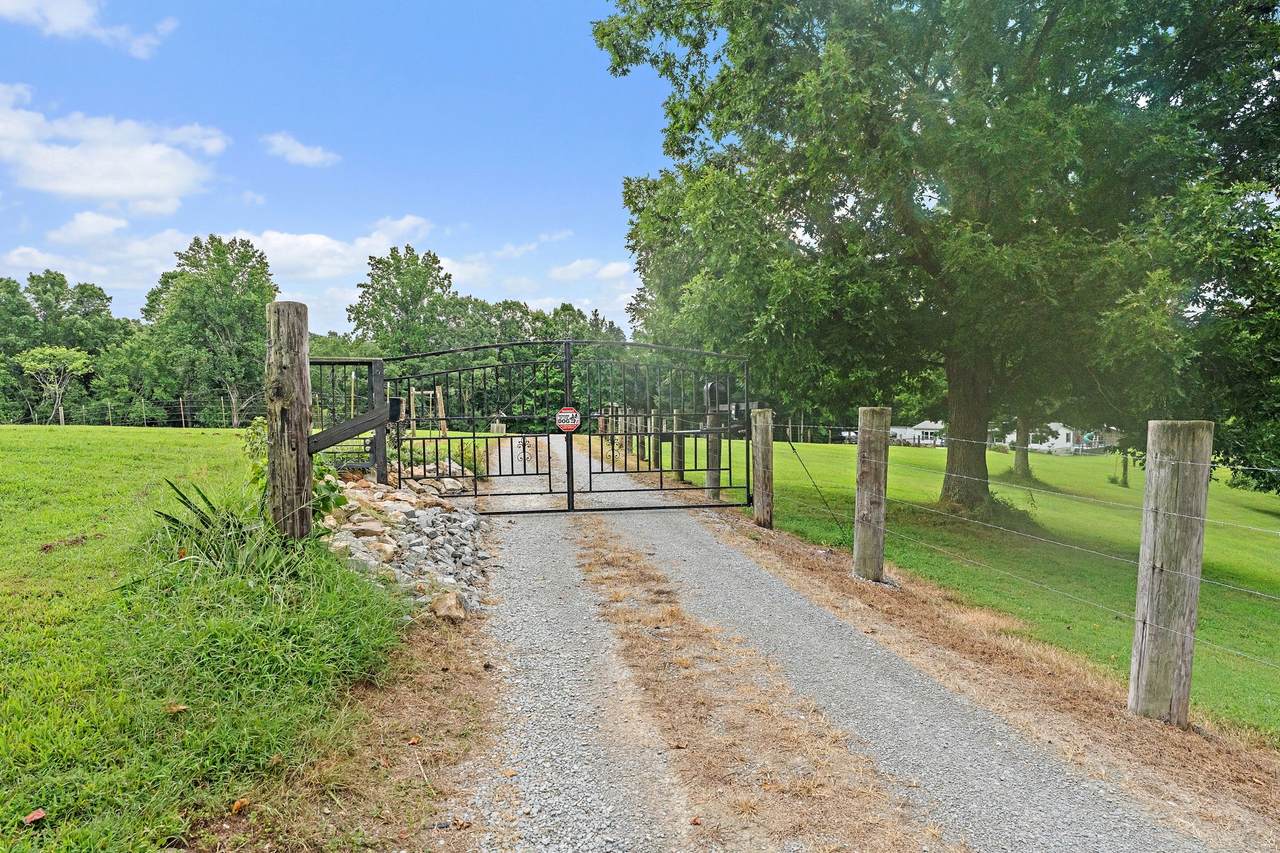 https://bt-photos.global.ssl.fastly.net/nashville/1280_boomver_2_RTC3506069-1.jpg