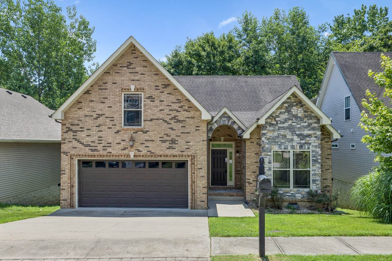 634 Hidden Valley Dr - Photo 1