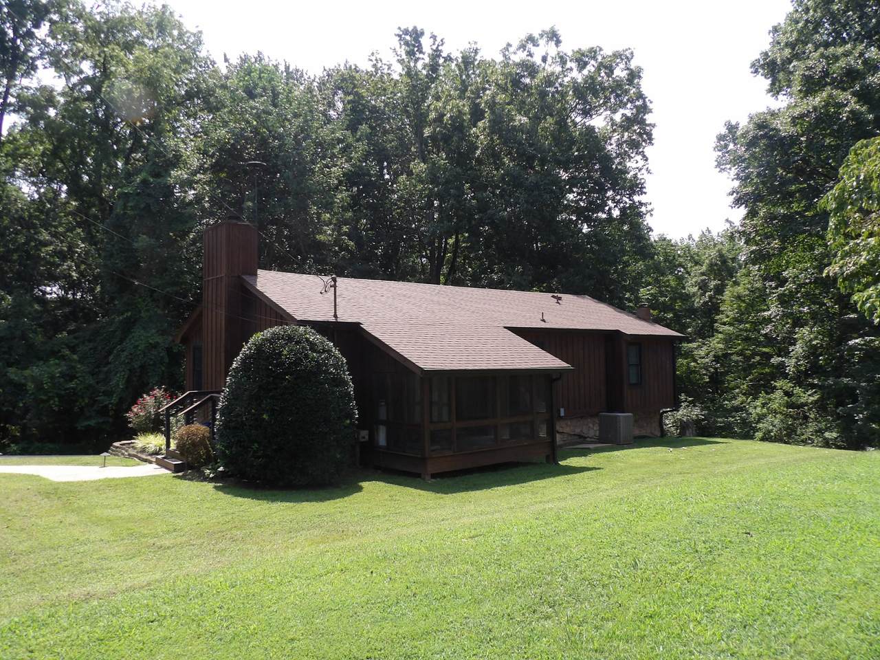 https://bt-photos.global.ssl.fastly.net/nashville/1280_boomver_2_RTC3513119-1.jpg