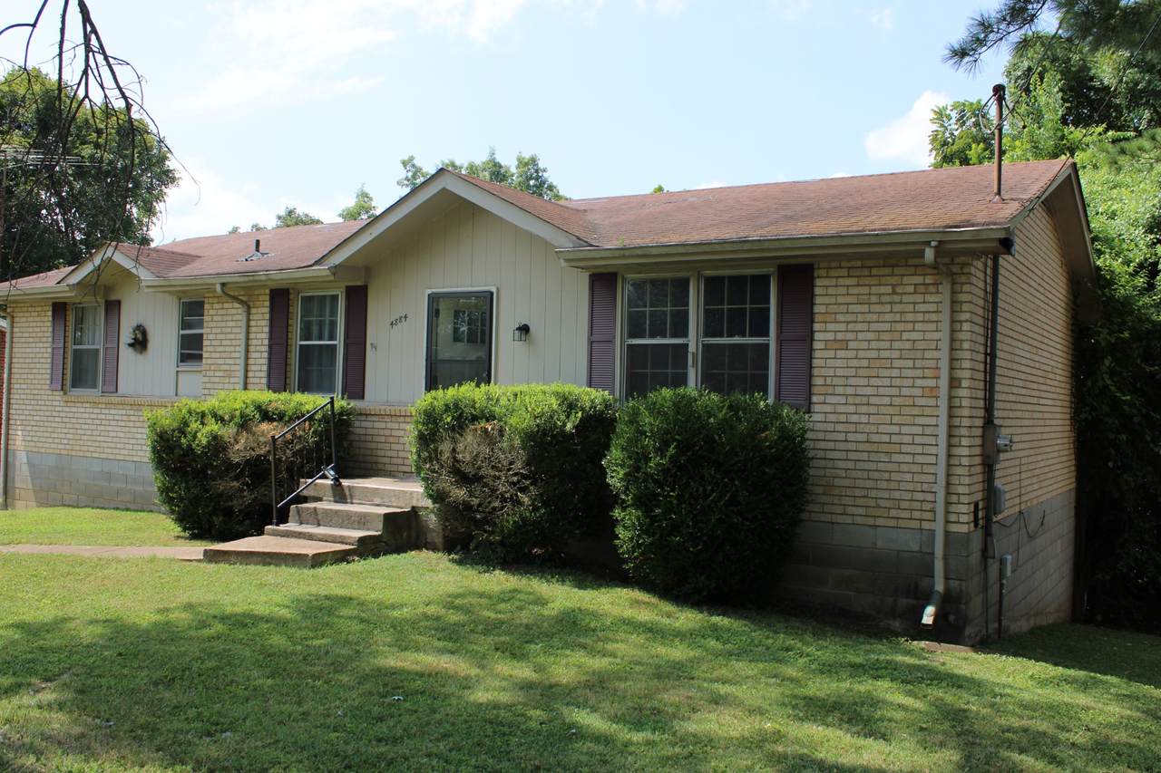 4884 Whittier Dr - Photo 1