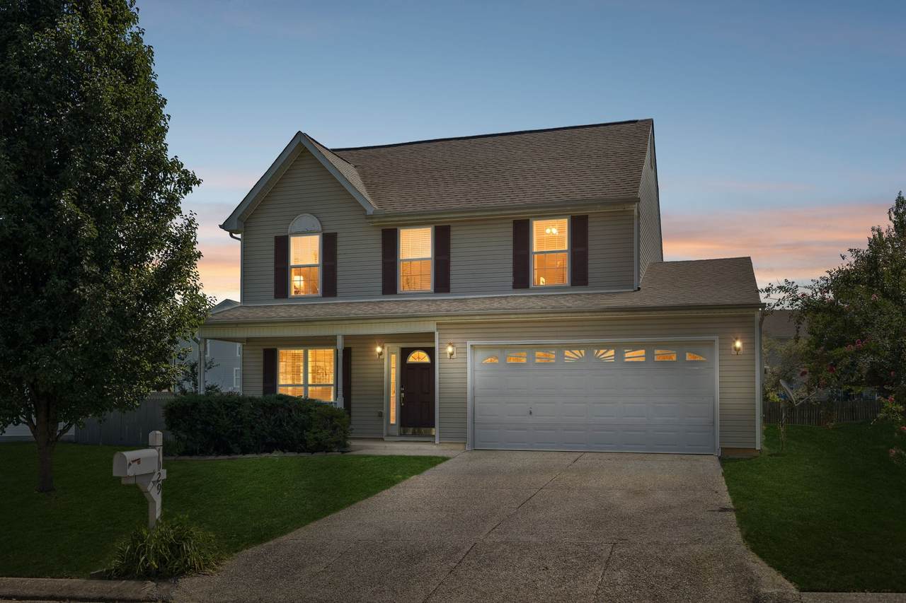 1029 Vanguard Dr - Photo 1