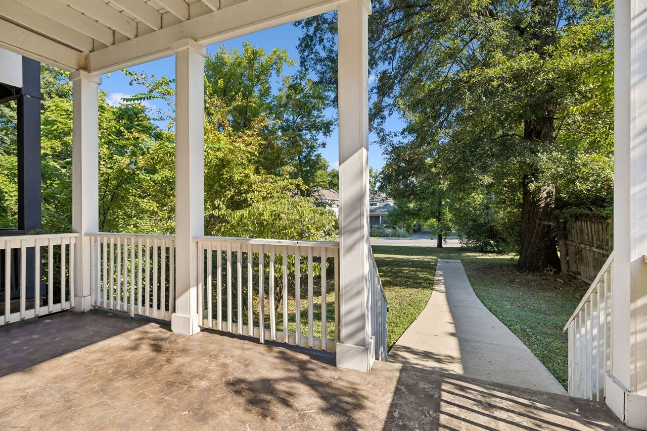 https://bt-photos.global.ssl.fastly.net/nashville/1280_boomver_2_RTC3516553-1.jpg