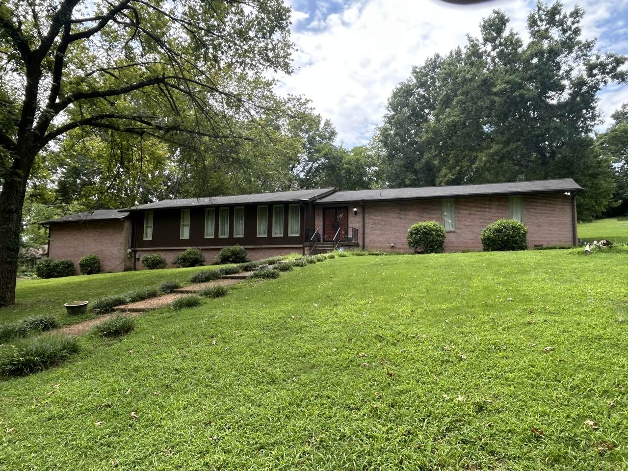 4321 Setters Rd - Photo 1