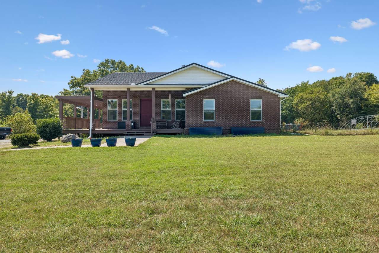 2475 Old Clarksville Pike - Photo 1