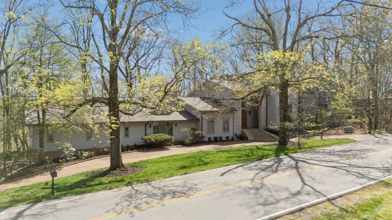 5870 Fredricksburg Dr - Photo 1